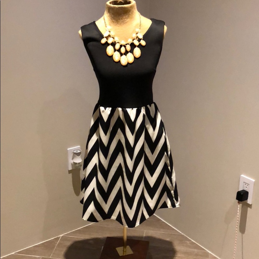 Stitch fix - Black and white chevron print dress.